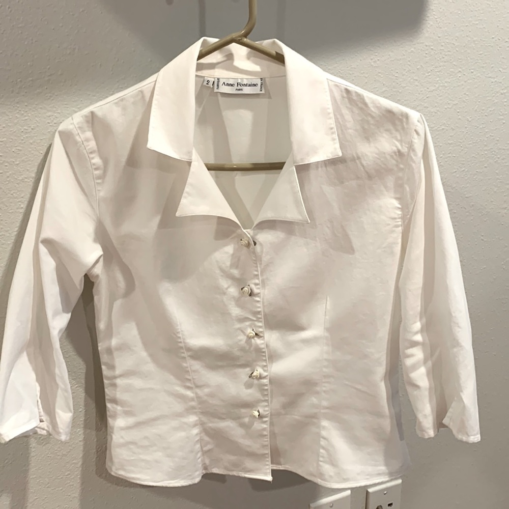 Anne Fontaine cotton blouse, euro size 2, Amer 6, curved darts fitted